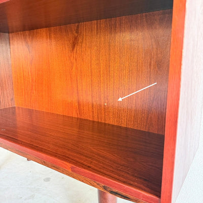 
                  
                    Vintage boekenkast palissander klein - LOUI
                  
                