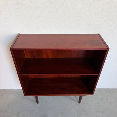 
                  
                    Vintage boekenkast palissander klein - LOUI
                  
                