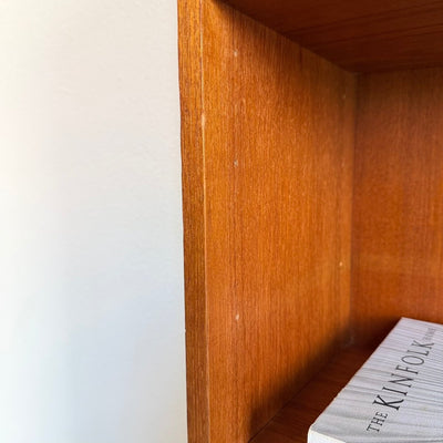 
                  
                    Vintage boekenkast teak - LOUI
                  
                