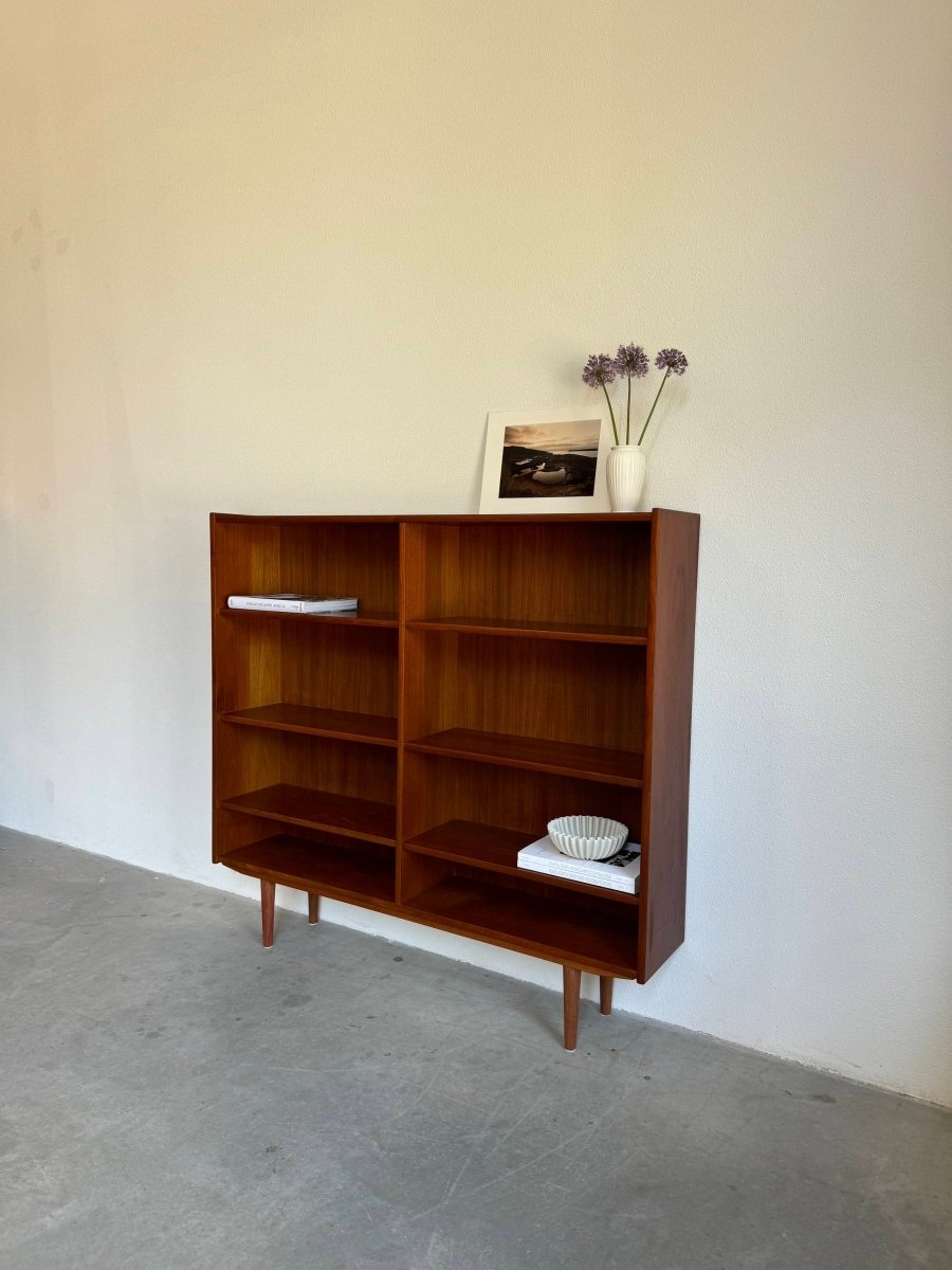 Vintage boekenkast teak - LOUI.STORE