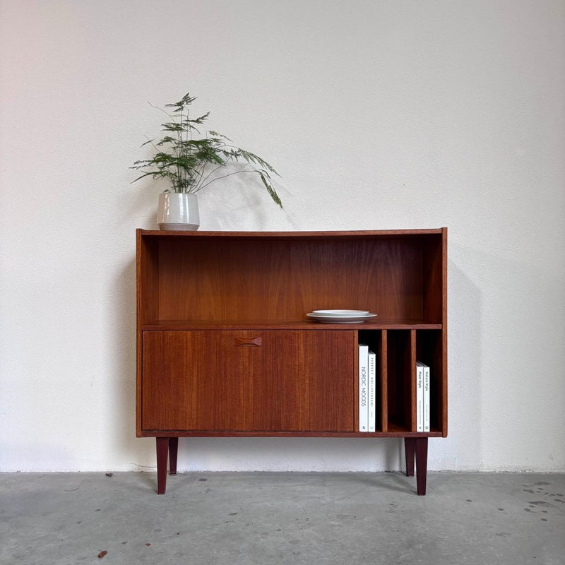Vintage boekenkastje klep - vinyl - LOUI.STORE