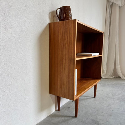 
                  
                    Vintage boekenkastje teak - LOUI
                  
                