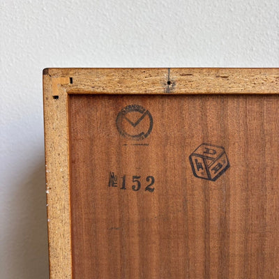 
                  
                    Vintage Børge Mogensen boekenkast , China serie model 152 teak en eiken - LOUI.STORE
                  
                
