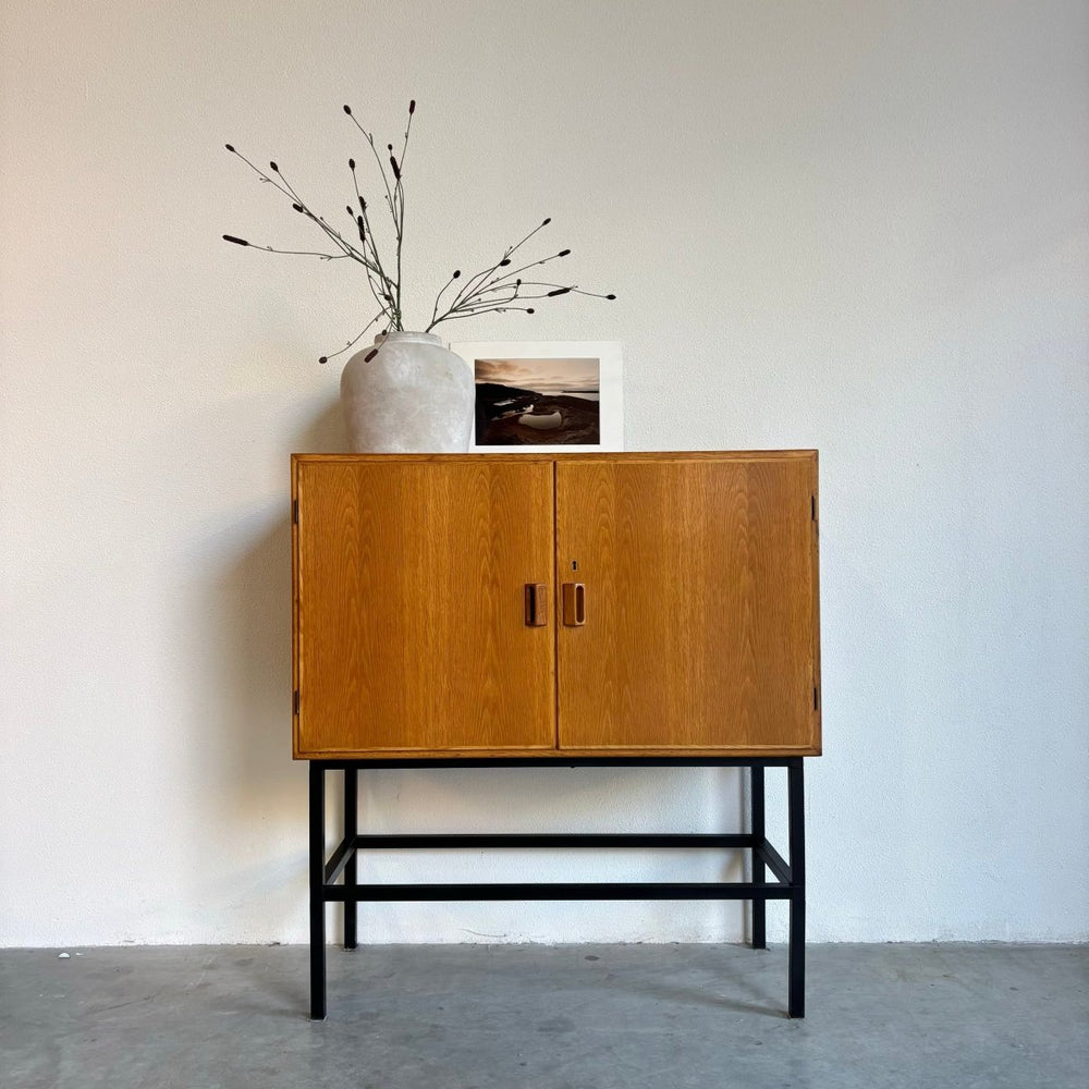 Vintage Børge Mogensen highboard - LOUI.STORE