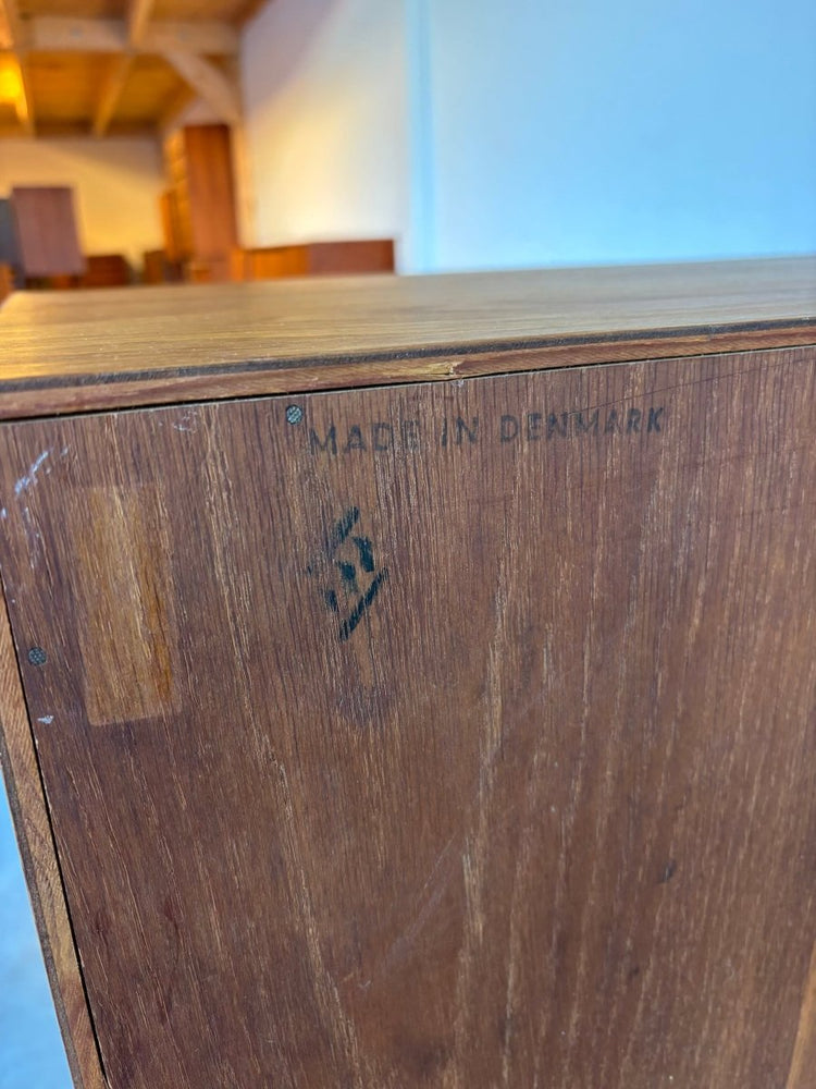 
                  
                    Vintage Børge Mogensen highboard - LOUI.STORE
                  
                