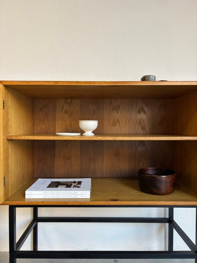 
                  
                    Vintage Børge Mogensen highboard - LOUI.STORE
                  
                