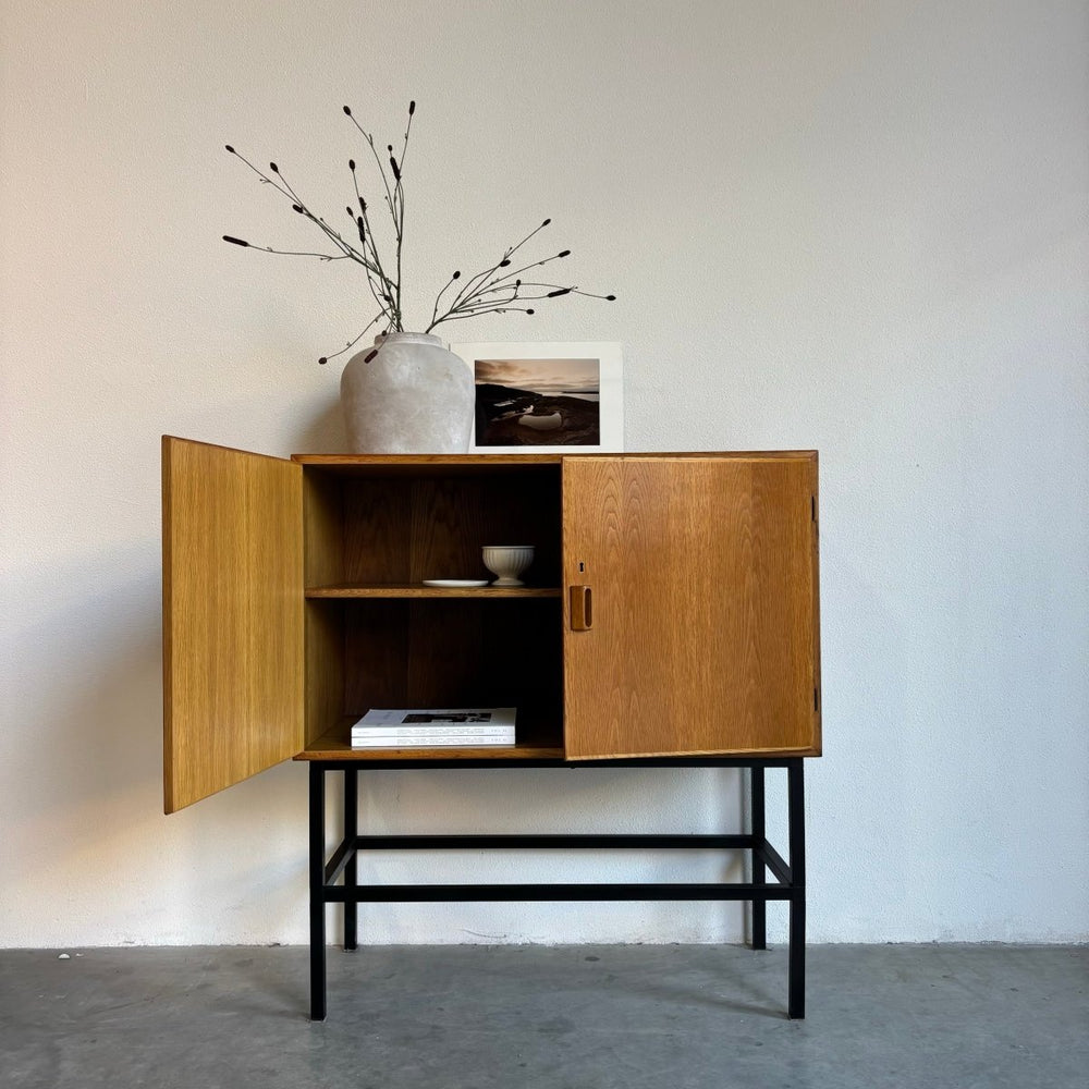 Vintage Børge Mogensen highboard - LOUI.STORE