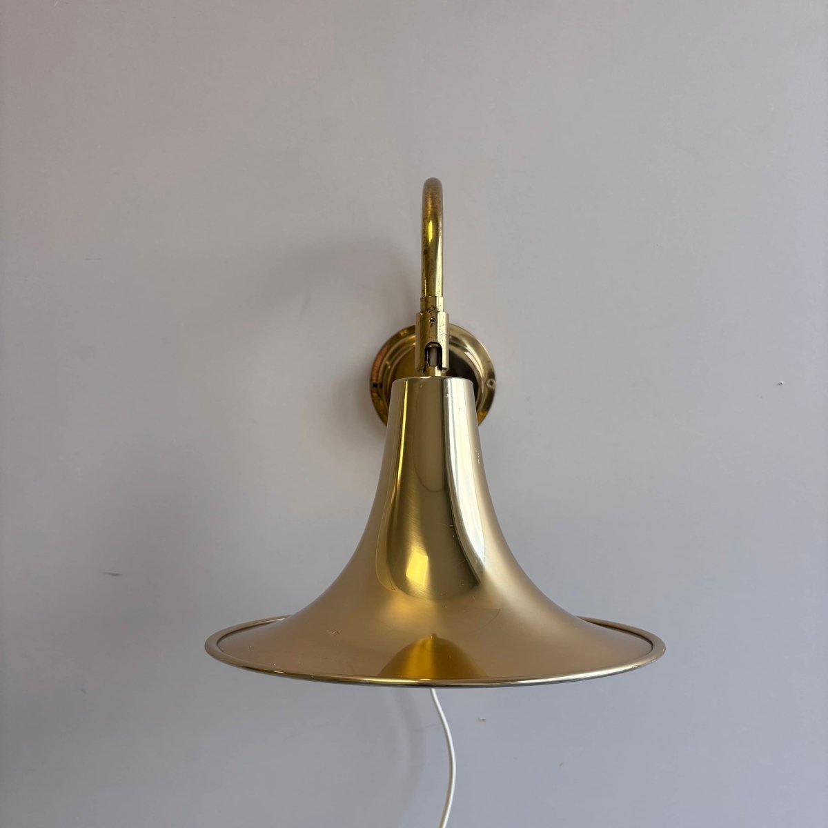 
                  
                    Vintage Börje Claes wandlamp - LOUI.STORE
                  
                