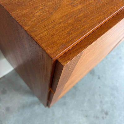 
                  
                    Vintage brede dubbele ladekast teak - commode - LOUI.STORE
                  
                