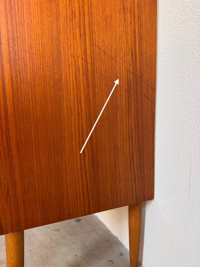 
                  
                    Vintage brede ladekast teak 6* - LOUI.STORE
                  
                