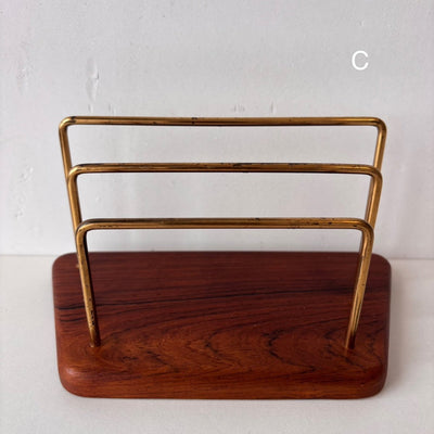 
                  
                    Vintage brievenstandaard teak of palissander - LOUI.STORE
                  
                
