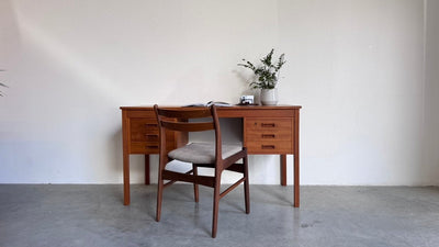 
                  
                    Vintage bureau 6 lades teak - LOUI
                  
                