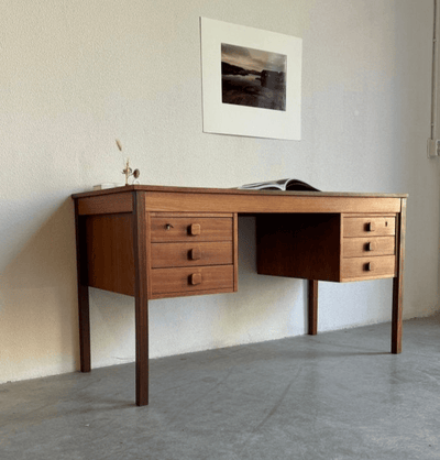 
                  
                    Vintage bureau Domino teak - LOUI.STORE
                  
                