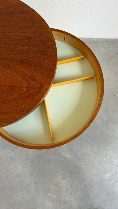 
                  
                    Vintage bureau met bar teak Kai Kristiansen - LOUI.STORE
                  
                