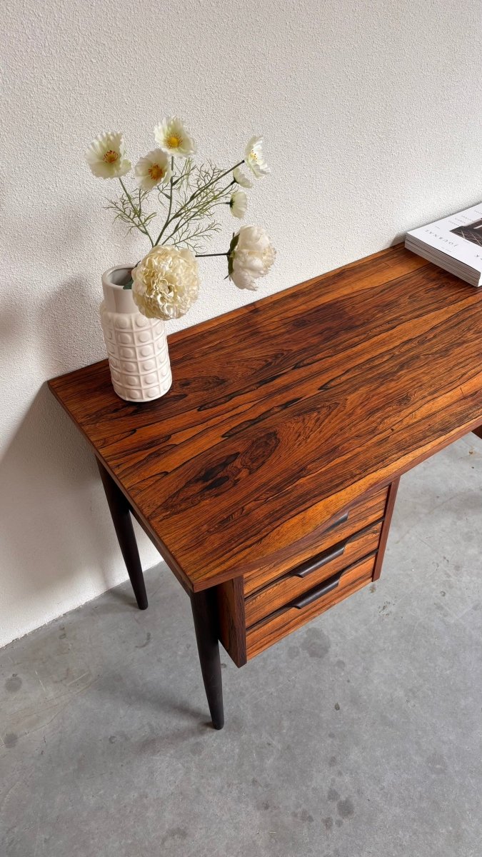 
                  
                    Vintage bureau palissander - LOUI.STORE
                  
                