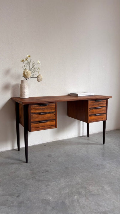 
                  
                    Vintage bureau palissander - LOUI.STORE
                  
                