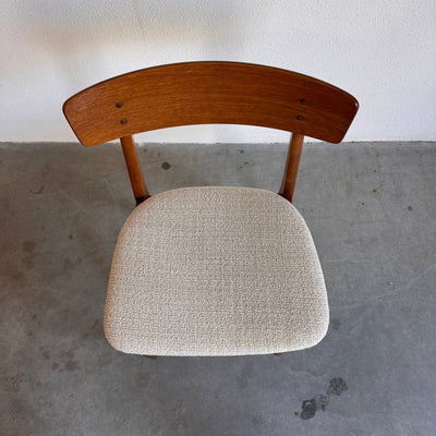
                  
                    Vintage (bureau) stoel Farstrup teak - LOUI.STORE
                  
                