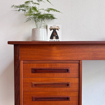 Vintage bureau teak rechte greep - LOUI.STORE