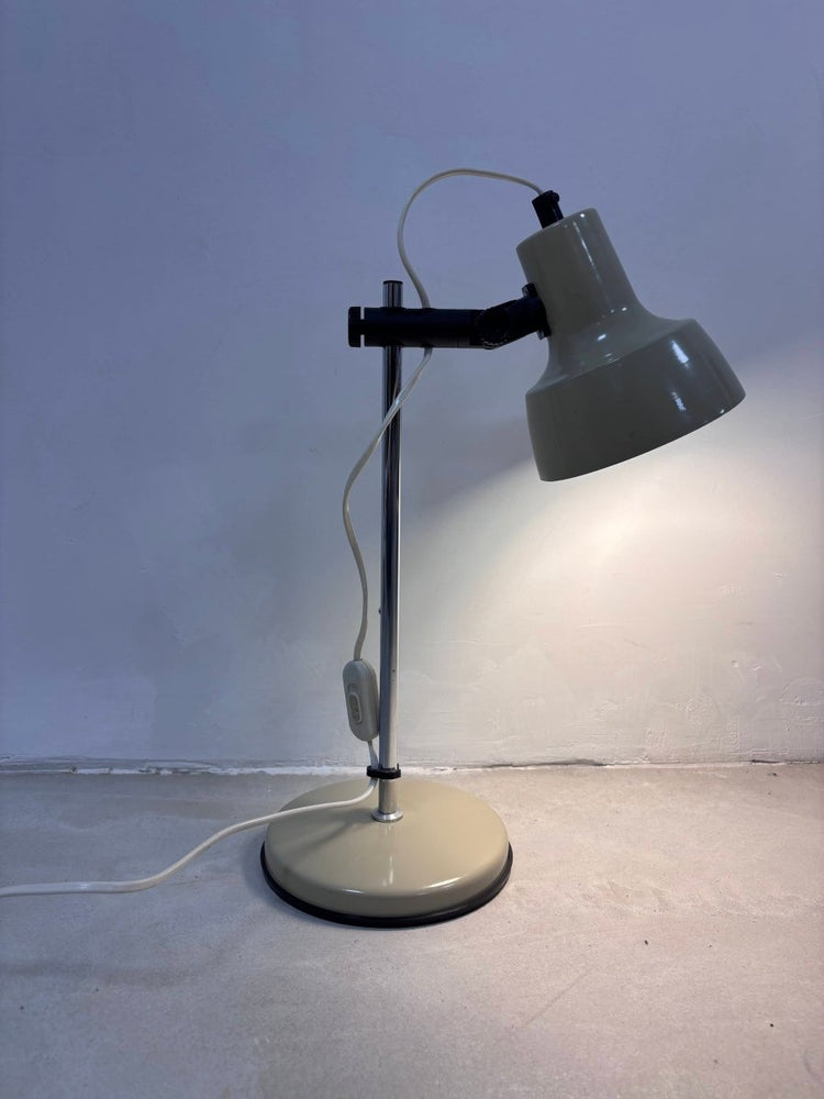 
                  
                    Vintage bureaulamp beige - LOUI.STORE
                  
                