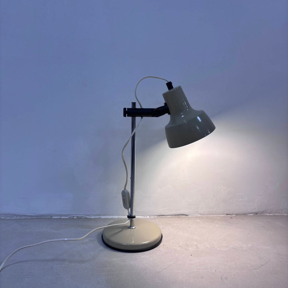 
                  
                    Vintage bureaulamp beige - LOUI.STORE
                  
                