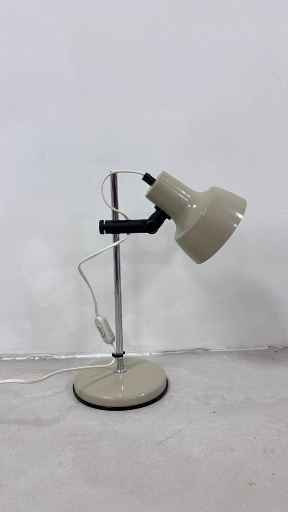 
                  
                    Vintage bureaulamp beige - LOUI.STORE
                  
                