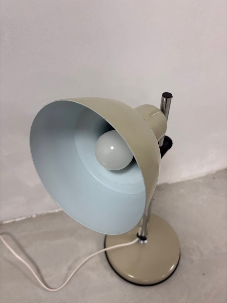 
                  
                    Vintage bureaulamp beige - LOUI.STORE
                  
                