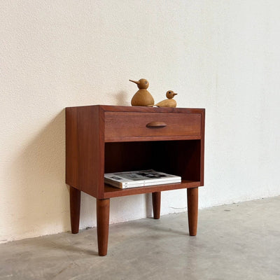 Vintage Deens nachtkastje teak - LOUI.STORE