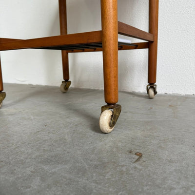 
                  
                    Vintage Deense kleine trolley - LOUI.STORE
                  
                