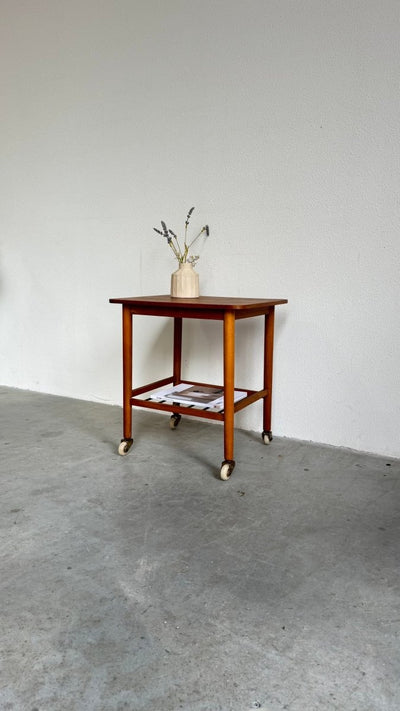 
                  
                    Vintage Deense kleine trolley - LOUI.STORE
                  
                