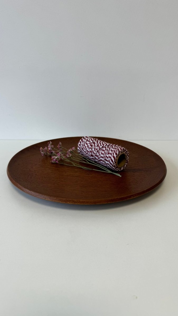 
                  
                    Vintage Deense schaal wiggers teak - LOUI.STORE
                  
                