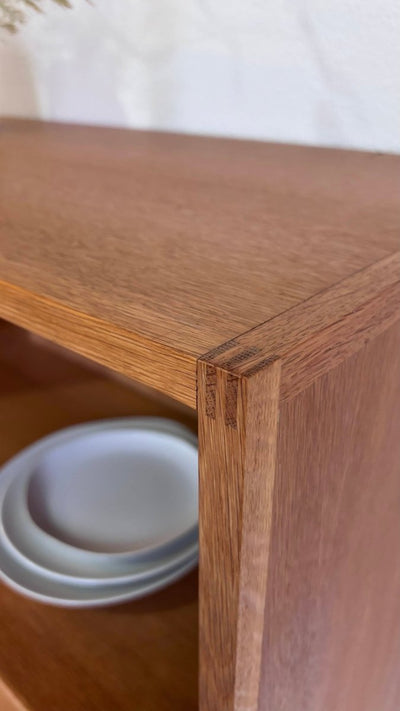 
                  
                    Vintage diepe boekenkast eiken - LOUI.STORE
                  
                