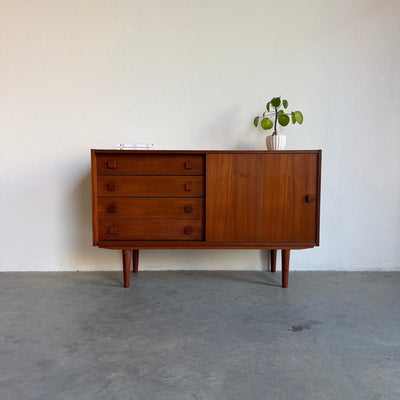 Vintage Domino sideboard in teak lades en schuifdeur - LOUI