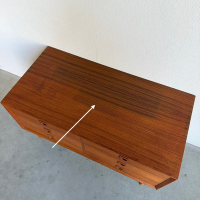 
                  
                    Vintage dubbele ladekast Brouer teak - LOUI
                  
                