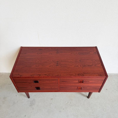
                  
                    Vintage dubbele ladekast laag palissander 4* - LOUI
                  
                