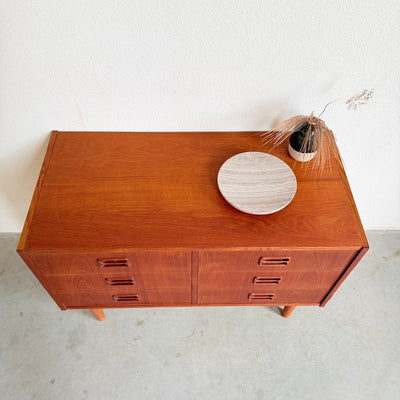 
                  
                    Vintage dubbele ladekast teak - LOUI
                  
                