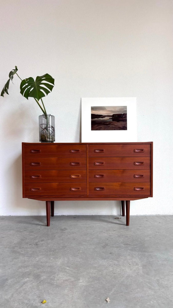 
                  
                    Vintage dubbele ladekast teak - LOUI.STORE
                  
                