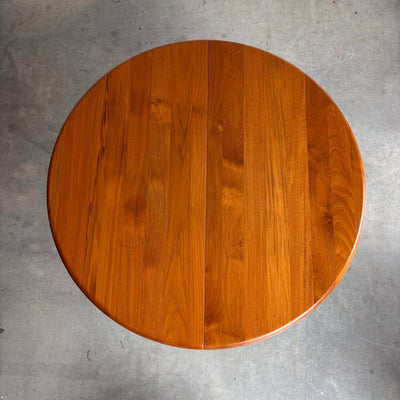 
                  
                    Vintage Dyrlund ronde eettafel teak ø100cm - LOUI
                  
                
