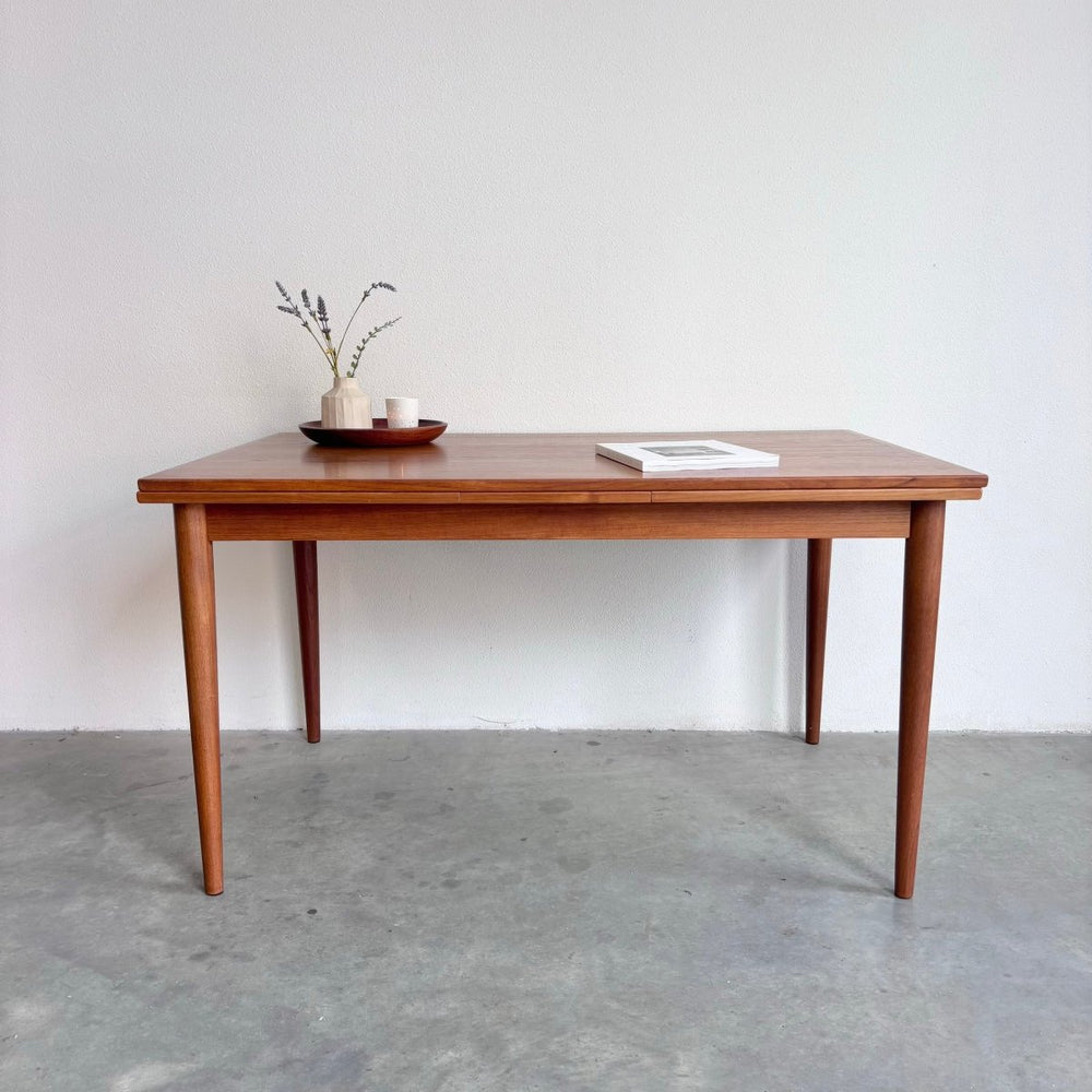 Vintage eettafel licht teak 132 - 234cm - LOUI.STORE