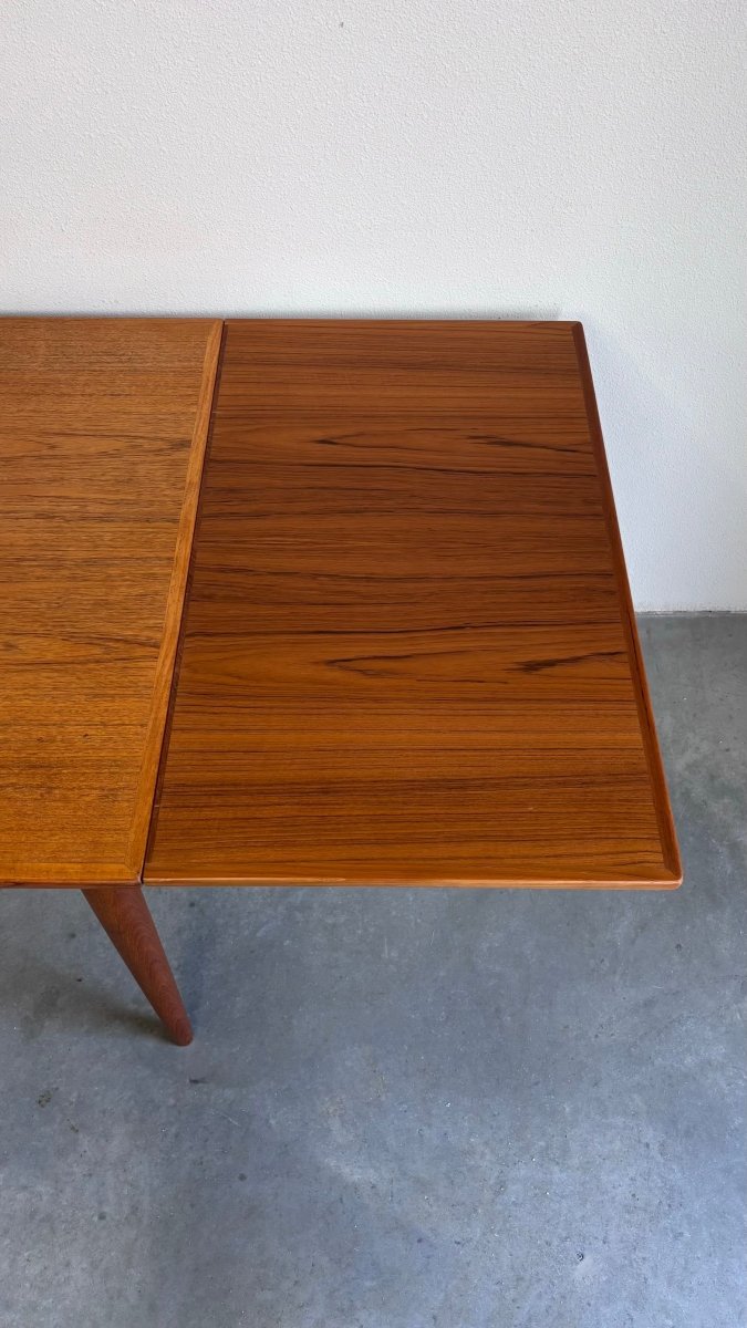 
                  
                    Vintage eettafel licht teak 132 - 234cm - LOUI.STORE
                  
                