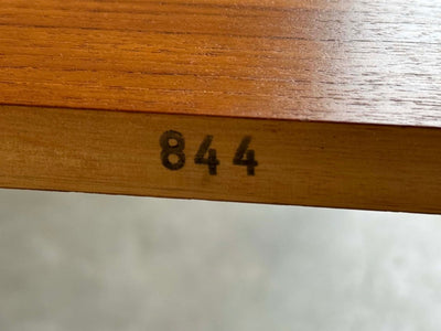 
                  
                    Vintage eettafel Skovmand & Andersen teak - LOUI.STORE
                  
                