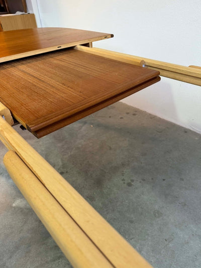
                  
                    Vintage eettafel Skovmand & Andersen teak - LOUI.STORE
                  
                