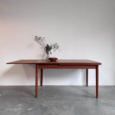 Vintage eettafel teak uitschuifbaar - LOUI.STORE