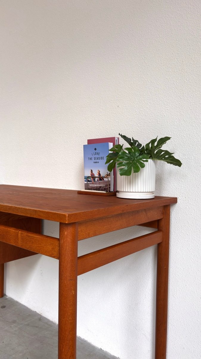 
                  
                    Vintage eiken bureau zwevend blad - LOUI.STORE
                  
                