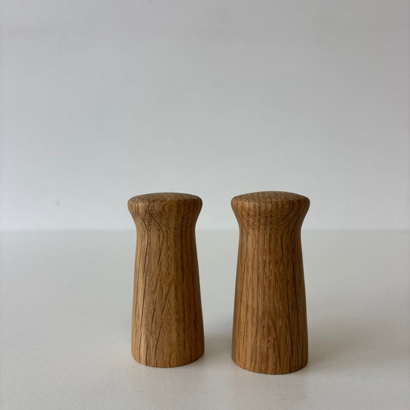 Vintage eiken peper & zout stel - LOUI.STORE