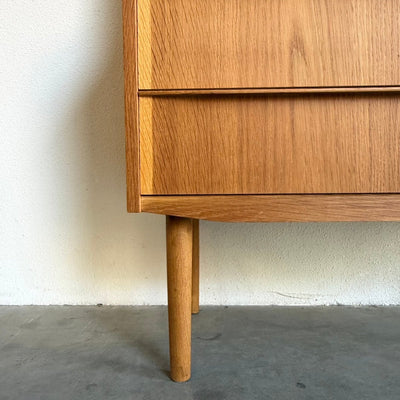 
                  
                    Vintage eiken secretaire - bureau - LOUI
                  
                