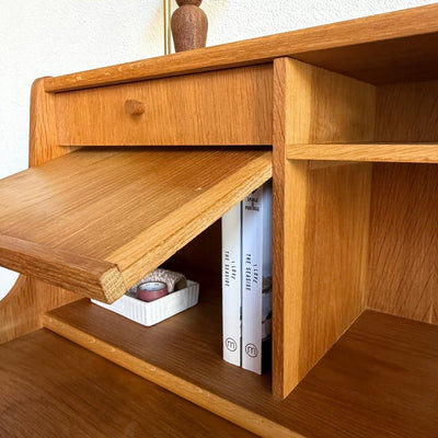 
                  
                    Vintage eiken secretaire - bureau - LOUI
                  
                