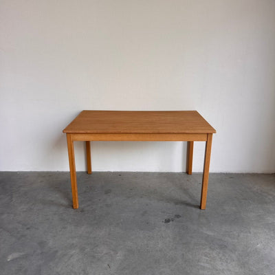 
                  
                    Vintage eiken tafel - bureau - LOUI.STORE
                  
                