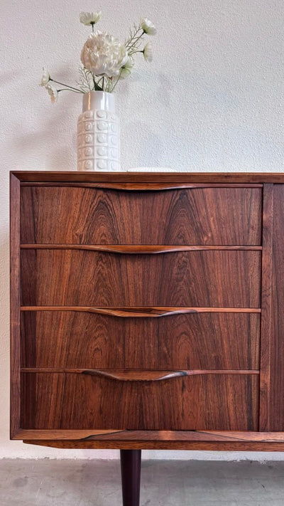 
                  
                    Vintage Erling Torvits sideboard palissander - LOUI.STORE
                  
                