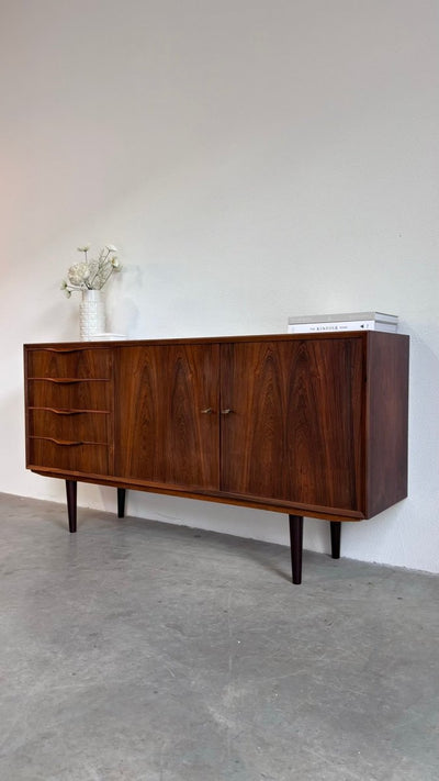 
                  
                    Vintage Erling Torvits sideboard palissander - LOUI.STORE
                  
                