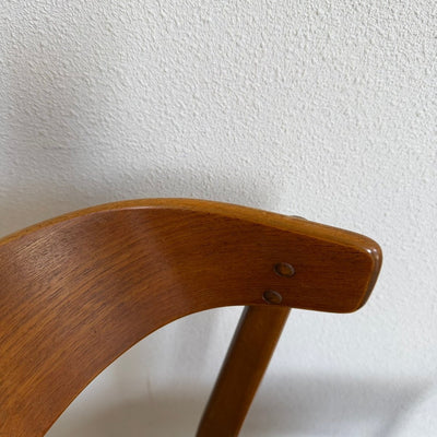 
                  
                    Vintage Farstrup stoel model 206 zwart skai - LOUI
                  
                